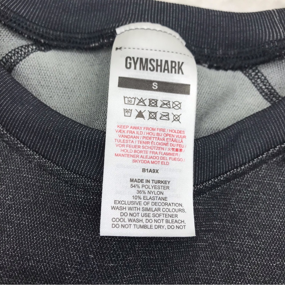 Gymshark cropped long sleeve top size small - Picture 6 of 9